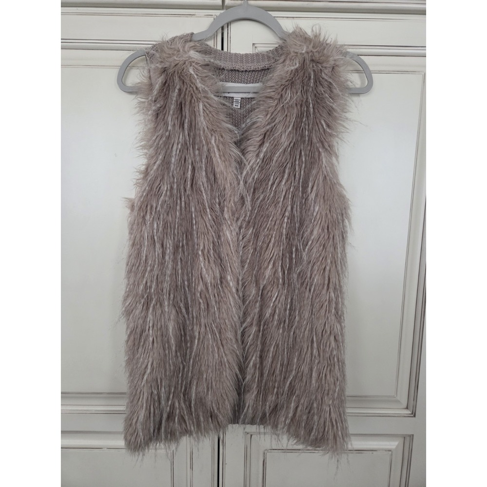 Sebby Collection Faux Fur Vest Women's Medium Elevated‎ Style